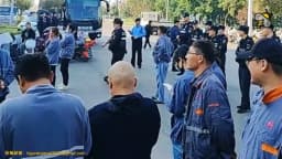 Cientos de personas presionan por reparaciones económicas tras el cierre de una planta en China