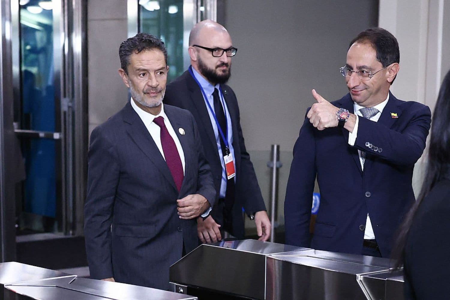 Canciller colombiano rinde homenaje a víctimas de Hamás en Israel y retoma alianza bilateral con el país