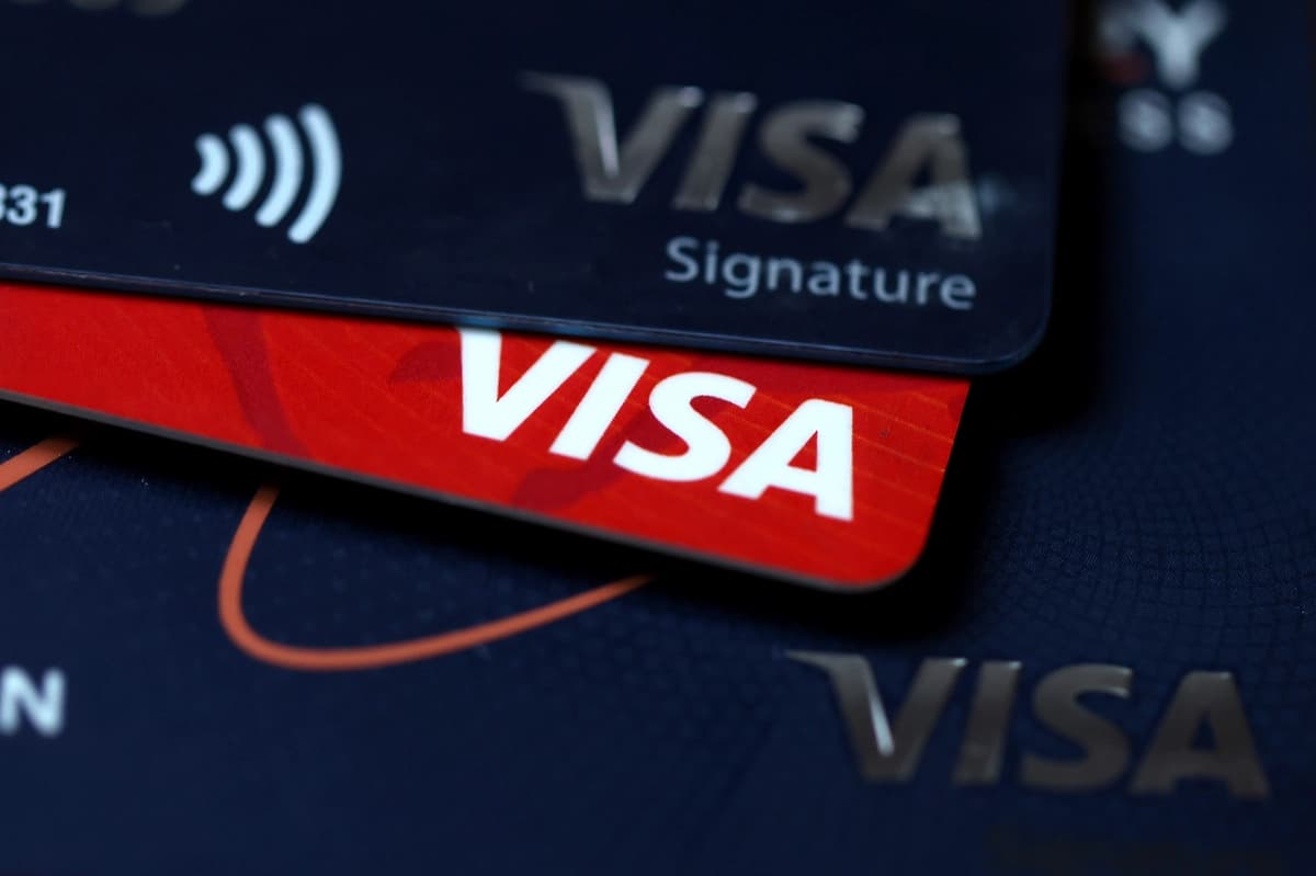 Tarjetas de crédito Visa. (Justin Sullivan/Getty Images).