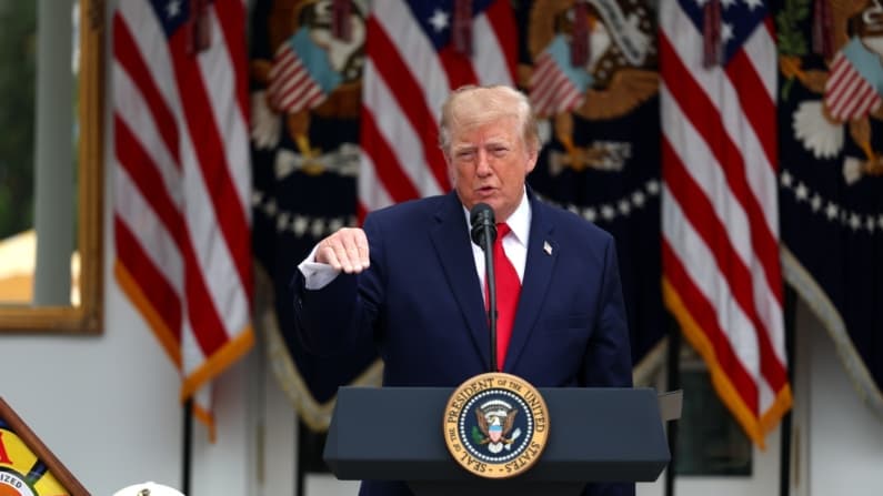 Trump reitera que "los cárteles controlan México" y que aún no son suficientes las medidas para combatirlos
