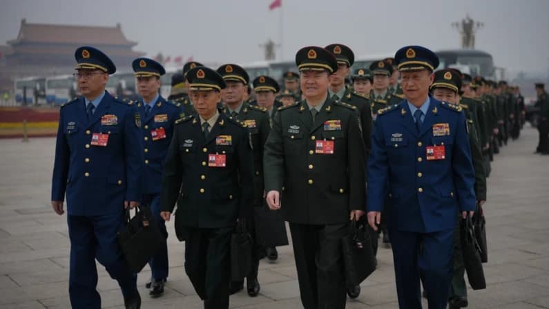 Advertencia anticorrupción de Xi aviva dudas de su control sobre el ejército chino