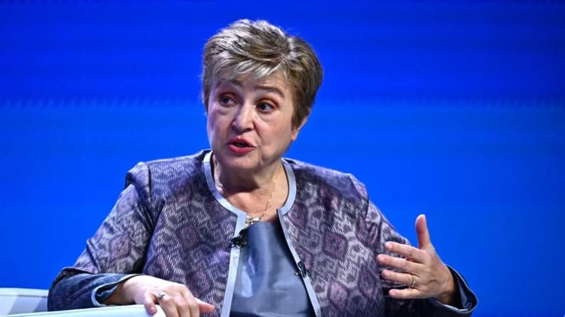 Para la directora del FMI, la IA podría generar más riesgos que beneficios para la economía