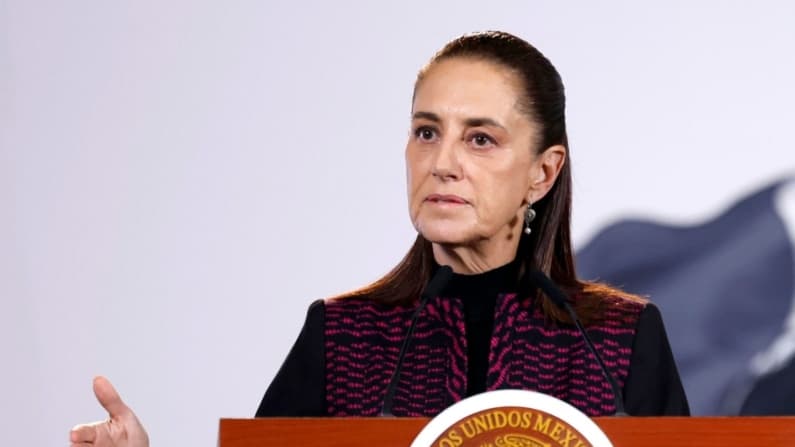 Sheinbaum anuncia denuncia en EE. UU. por muerte de migrante mexicano