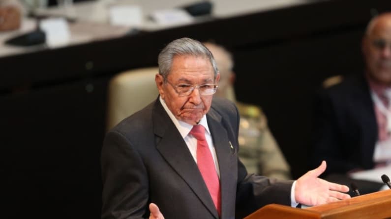 Anuncian orden de arresto para Raúl Castro en Miami