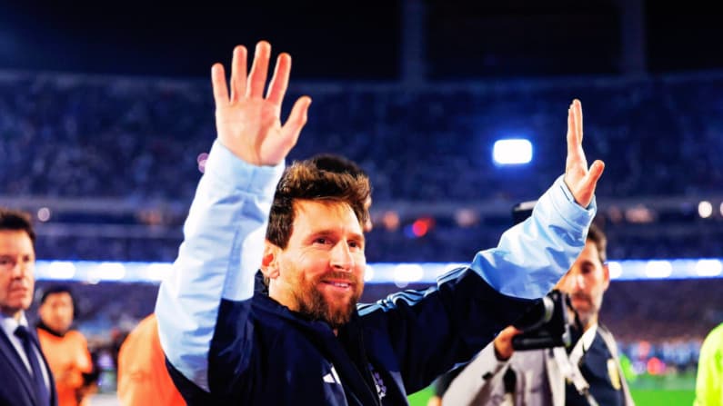 Una nueva planta de flores celestes recibe en Perú el nombre de Lionel Messi