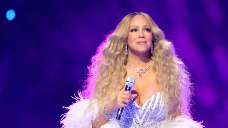 Un juez rechaza el reclamo del hermano de Mariah Carey, que acusó a la cantante de difamarlo
