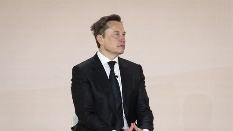 De cohetes a autos deportivos: SpaceX y Tesla inician despegue a posible fusión