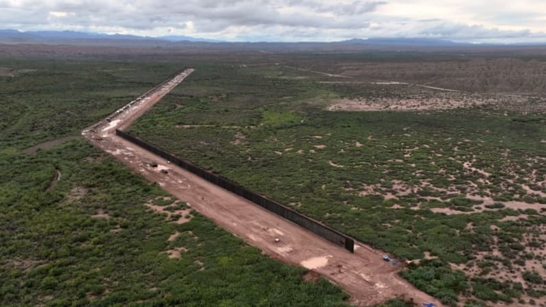 Administración de Trump pide a Corte autorizar muro fronterizo en Texas