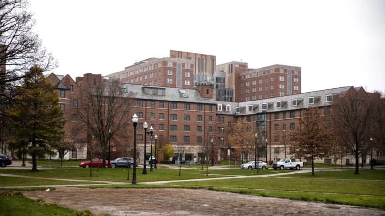 El Departamento de Justicia encuentra discriminación racial en la Facultad de Medicina de Ohio