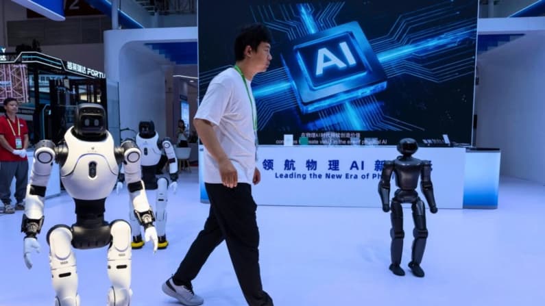 China propone controles a exportaciones tecnológicas que podrían ser contraproducentes, dicen analistas