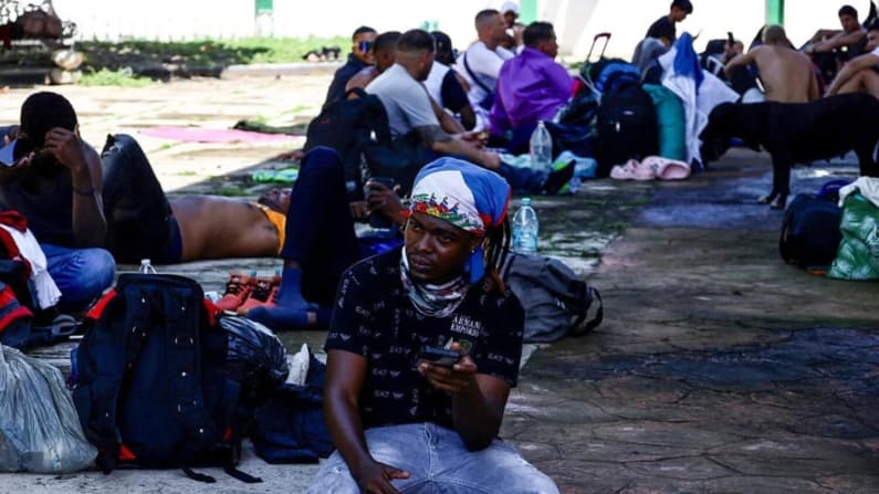 DHS: dice que hay “cero posibilidades” de que la caravana de migrantes entre a EE. UU.