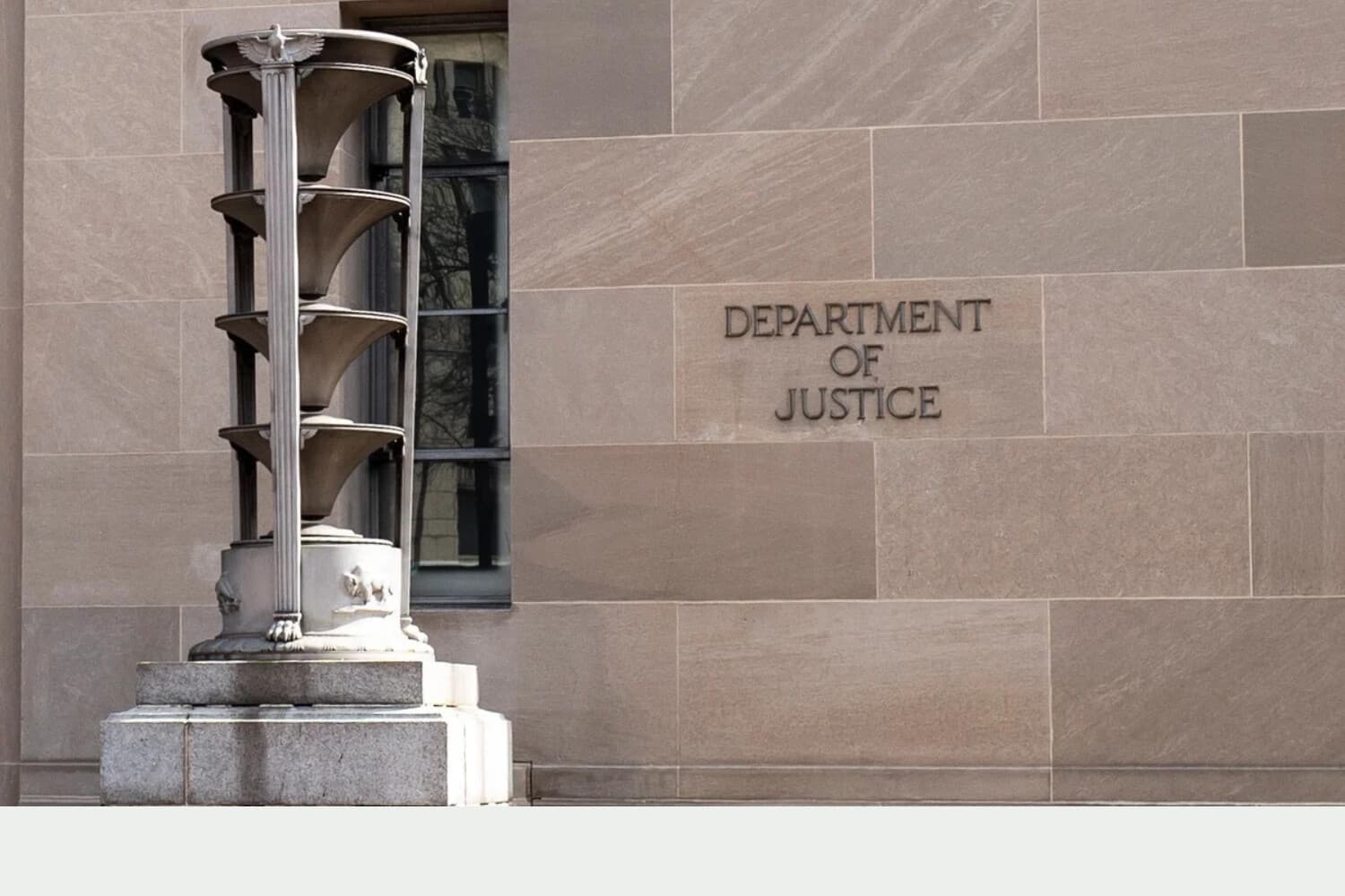 El Departamento de Justicia en Washington el 11 de marzo de 2026. (Madalina Kilroy/The Epoch Times).
