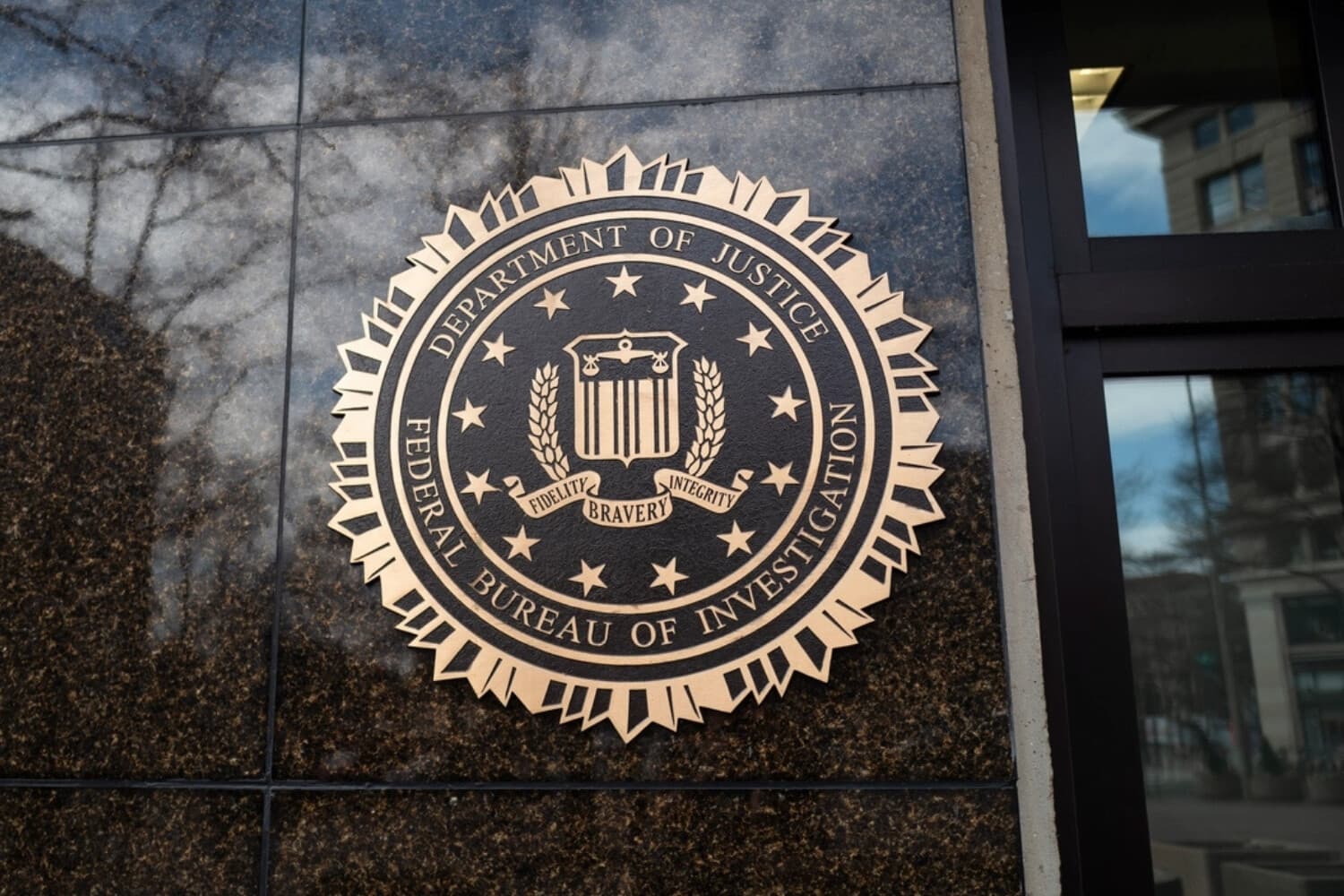 El edificio del FBI "J. Edgar Hoover" en Washington, el 11 de marzo de 2026. (Madalina Kilroy/The Epoch Times)