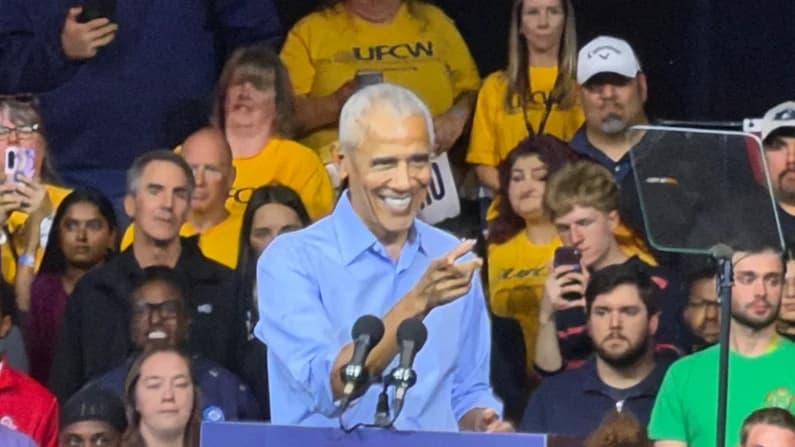 Obama y figuras demócratas reactivan el discurso de esperanza y cambio en Ohio
