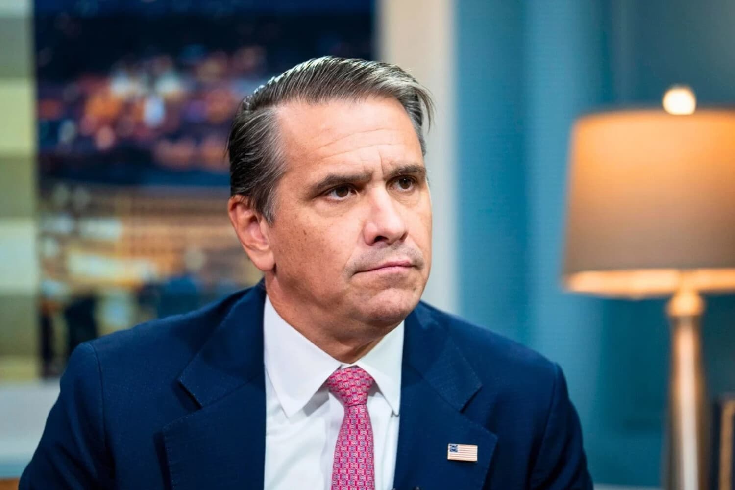 El fiscal general Todd Blanche habla durante una entrevista en Washington el 5 de octubre de 2026. (Madalina Kilroy/The Epoch Times).