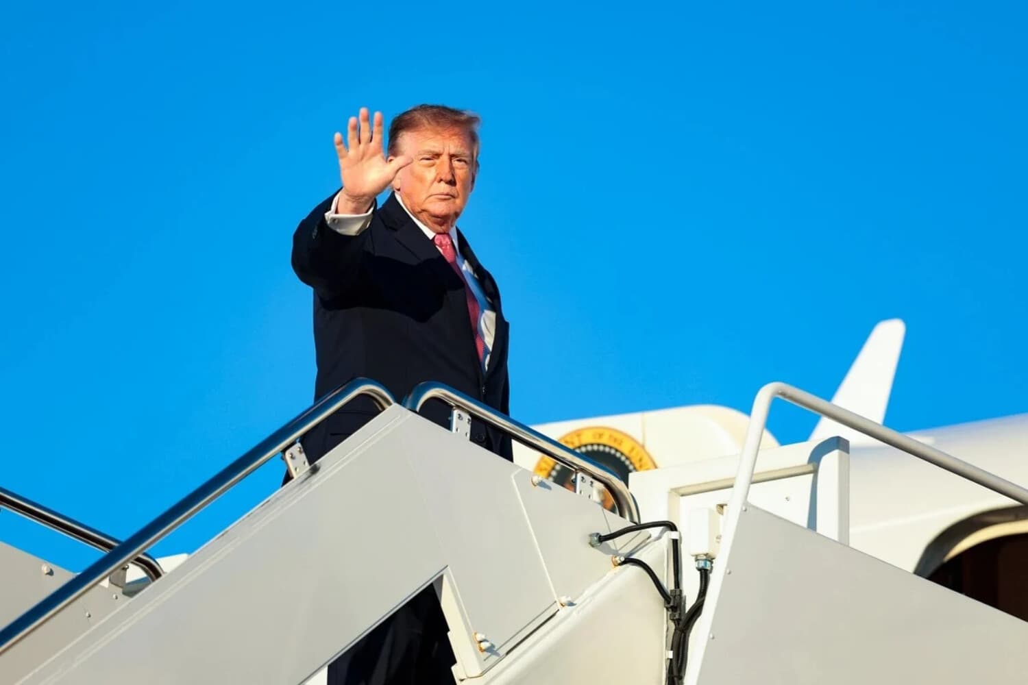 Trump dice que respetará los resultados de las elecciones de mitad de mandato "si son honestos"