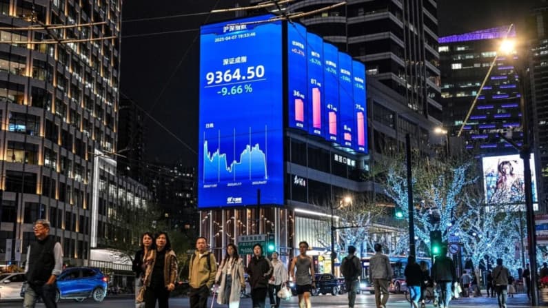 Acciones tecnológicas chinas pierden USD 480,000 millones ante la creciente turbulencia del mercado