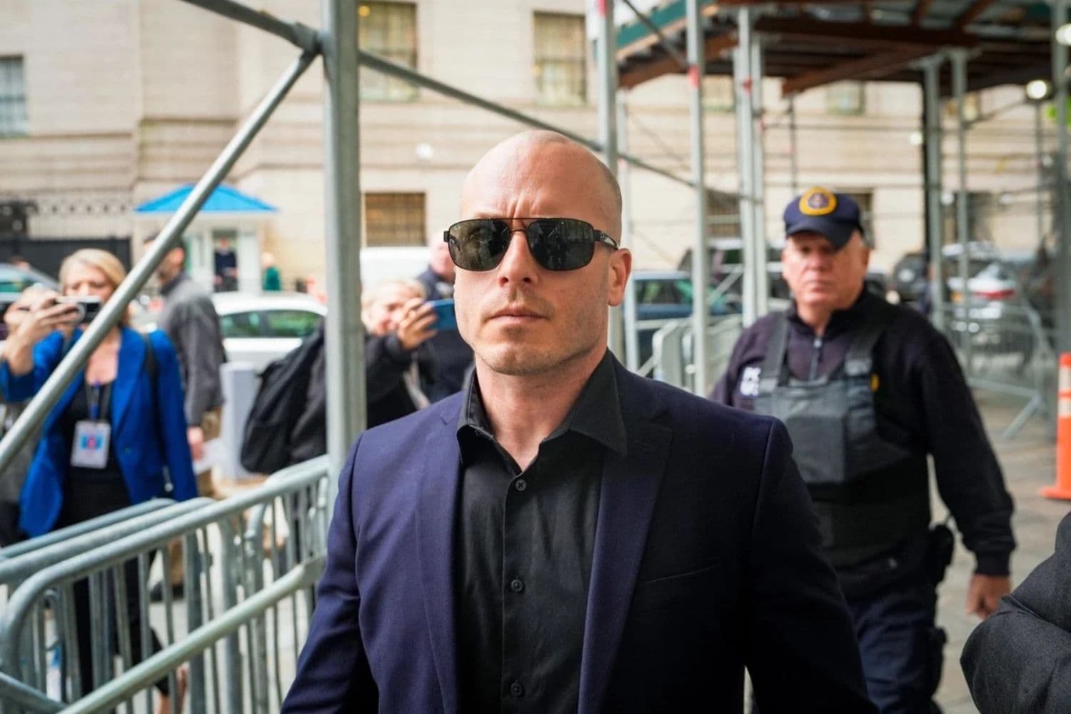 DOJ busca anonimato de testigos en juicio a soldado que al parecer apostó por incursión contra Maduro