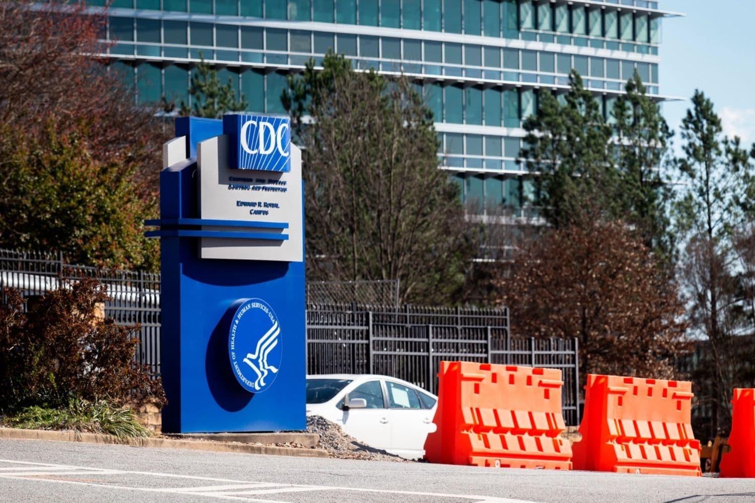 Advierten los CDC sobre los gérmenes resistentes a medicamentos