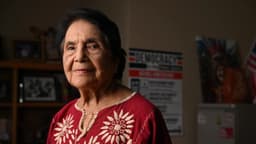 Dolores Huerta, activista sindical agrícola e ícono de los derechos civiles, fallece a los 96 años