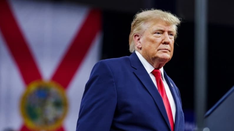 Trump confirma que sí realizará mítines presenciales en Iowa y Kansas