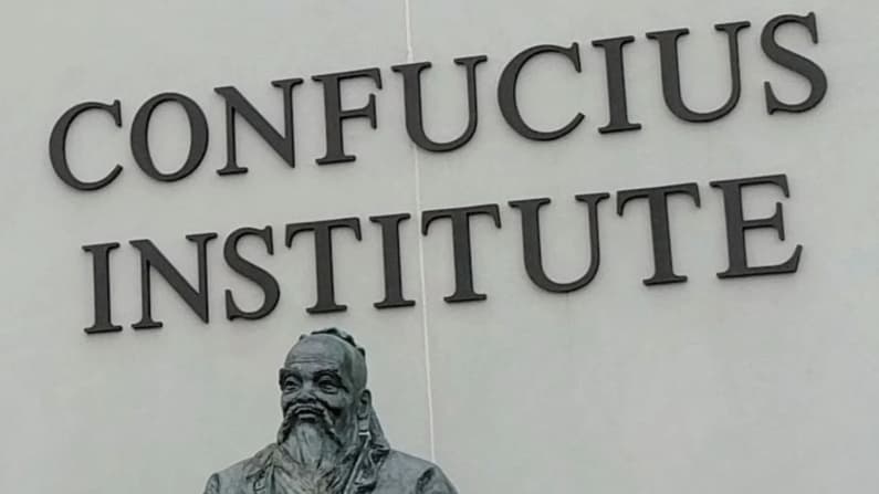 Beijing utiliza "todo tipo de tácticas para influir en los valores de EE. UU.", advierte analista